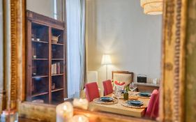 Superbe Appartement 95M2 Proche Arenes- Parking Offert